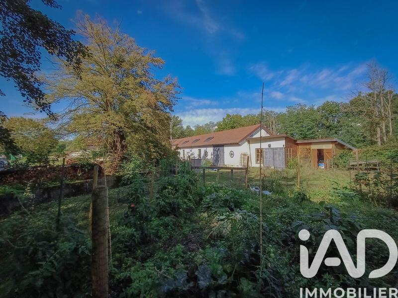 Maison - 245 m² - 6 pièces