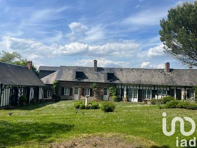 Maison - 244 m² - 5 pièces