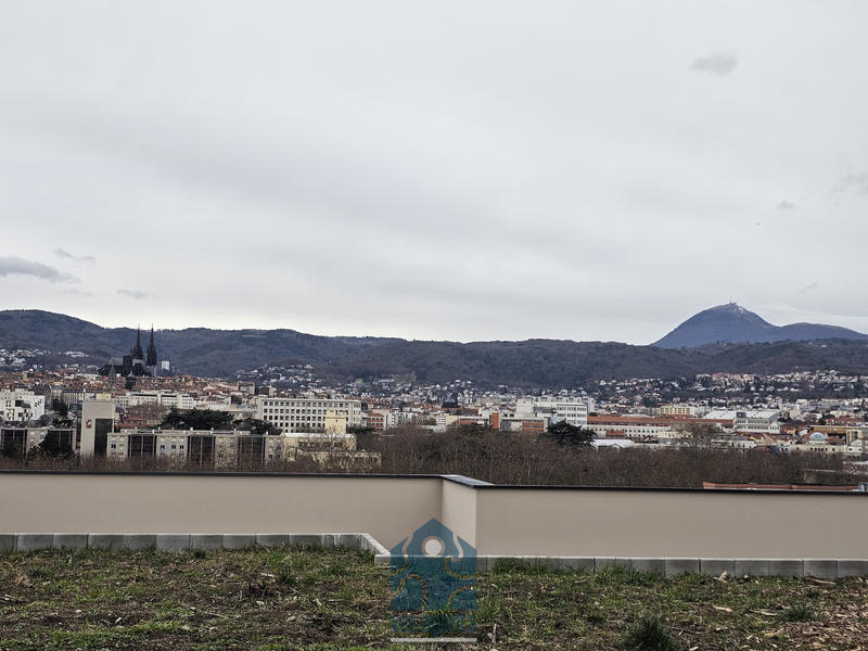 Appartement - 76 m² - 4 pièces