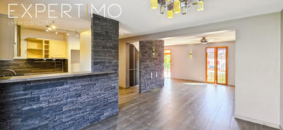 Maison - 150 m² - 8 pièces