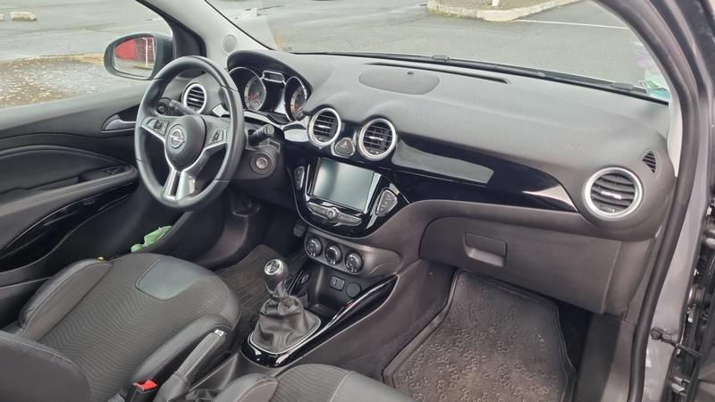 Opel Adam 1.4 TwinPort 87 Black Edition