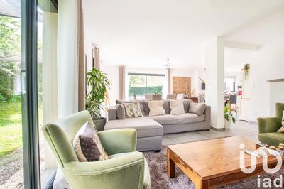 Maison - 143 m² - 6 pièces