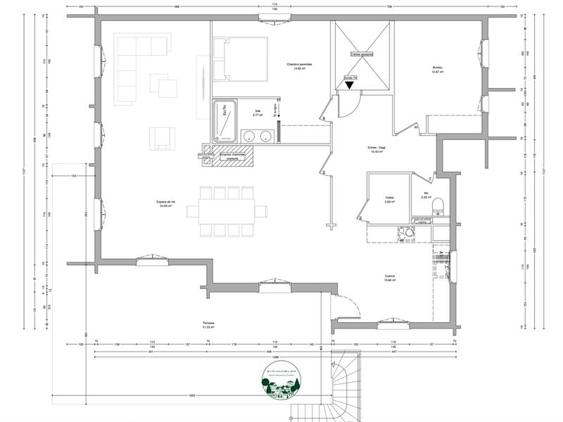 Maison - 220 m² - 6 pièces