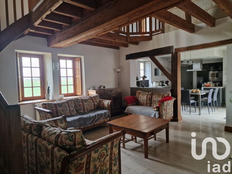 Maison - 247 m² - 7 pièces