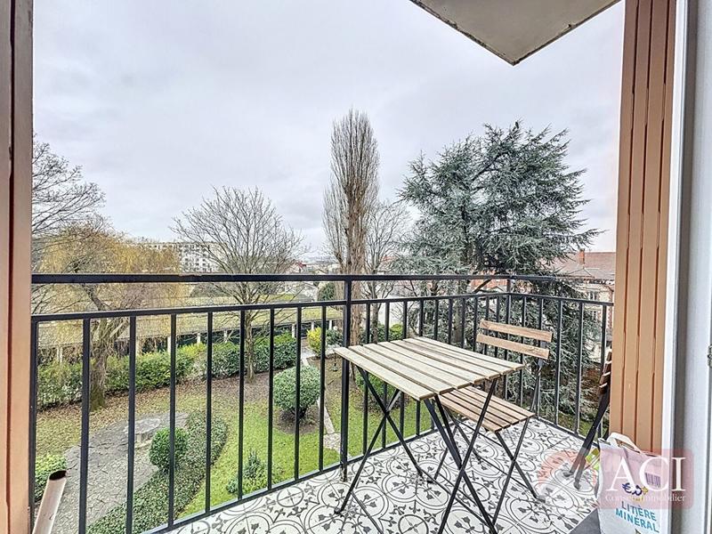 Appartement - 91 m² - 4 pièces