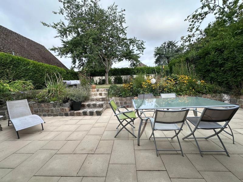 Maison - 162 m² - 8 pièces