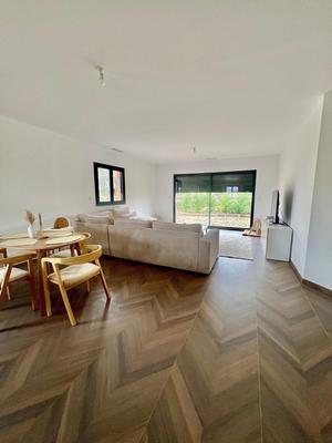 Maison - 119 m² - 4 pièces