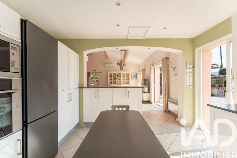 Maison - 145 m² - 7 pièces