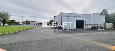 Local commercial - 272 m² - 7 pièces