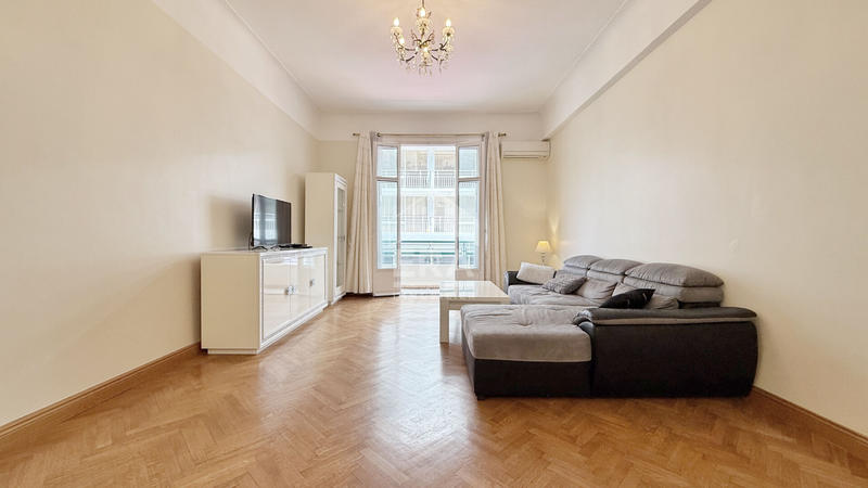 Appartement - 88 m² - 3 pièces