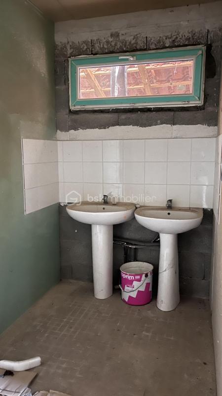 Bureau - 1 039 m² - 3 pièces