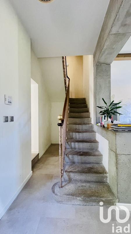 Maison - 141 m² - 5 pièces