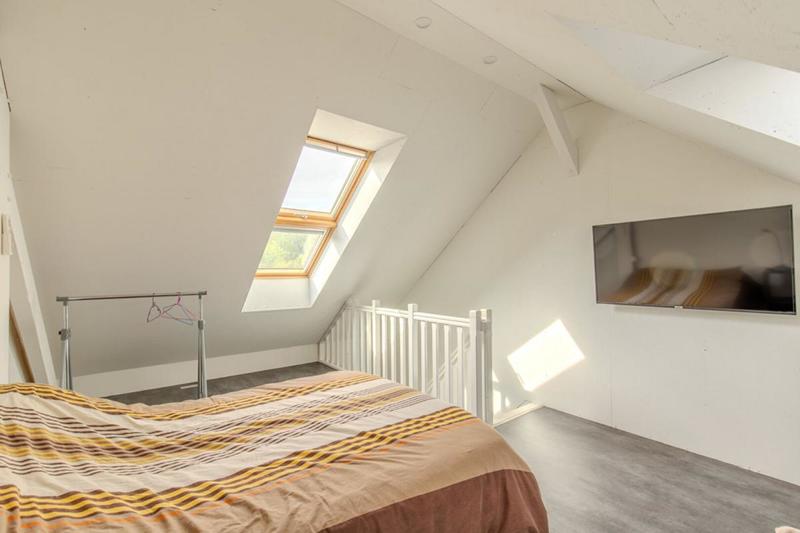 Maison - 163 m² - 7 pièces