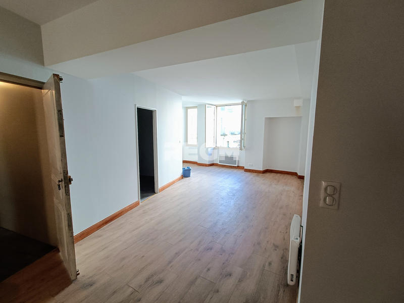 Appartement - 91 m² - 4 pièces