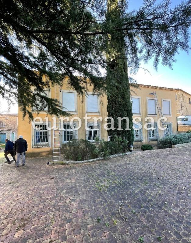 Bureau - 1 540 m² - 18 pièces