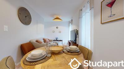 Chambre - 11 m² - 1 pièce