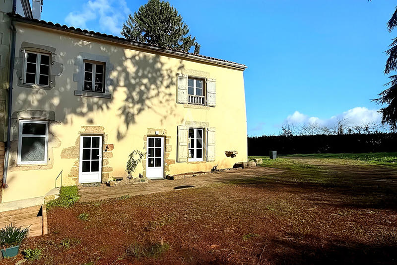 Maison - 97 m² - 3 pièces