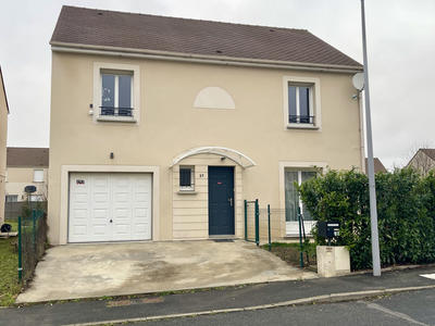 Maison - 115 m² - 6 pièces