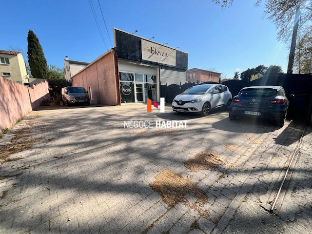 Local commercial - 285 m²