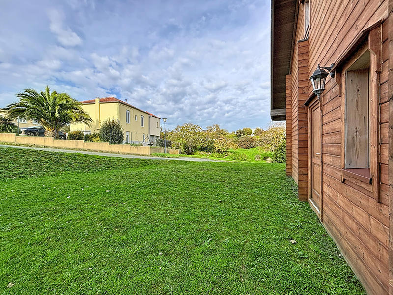 Maison - 148 m² - 6 pièces