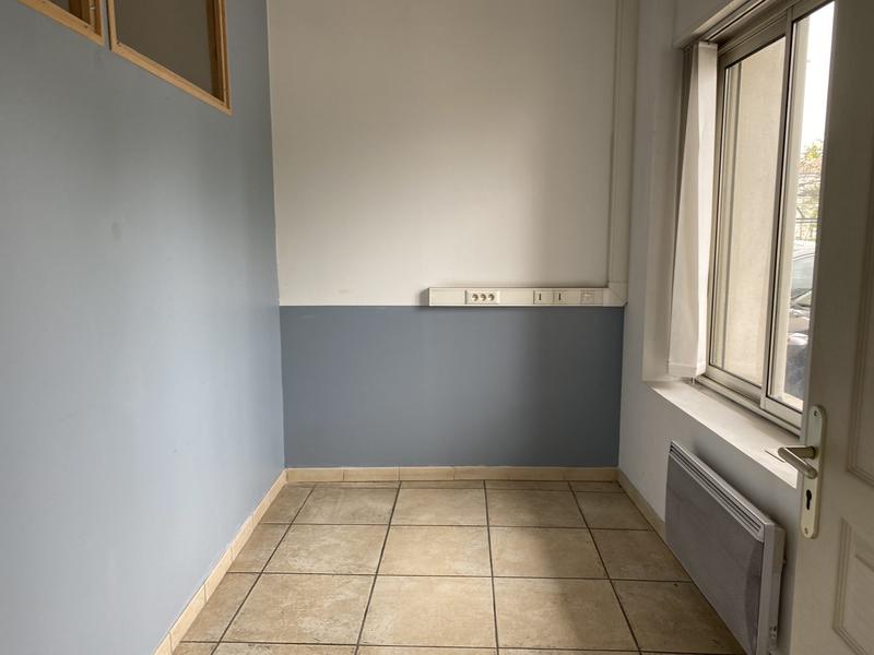 Local commercial - 67 m²