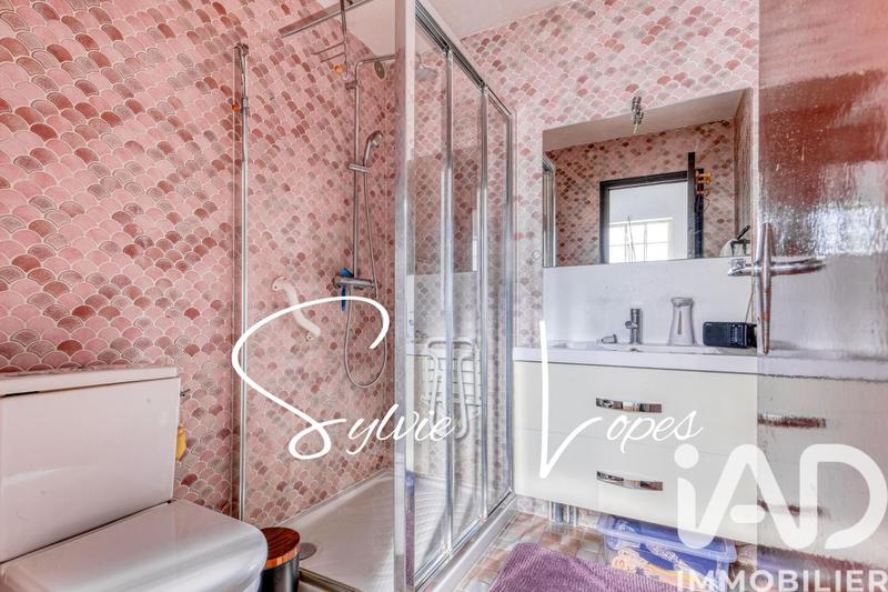 Maison - 139 m² - 7 pièces