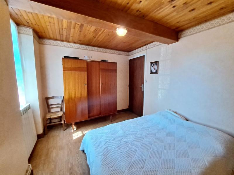 Maison - 92 m² - 5 pièces