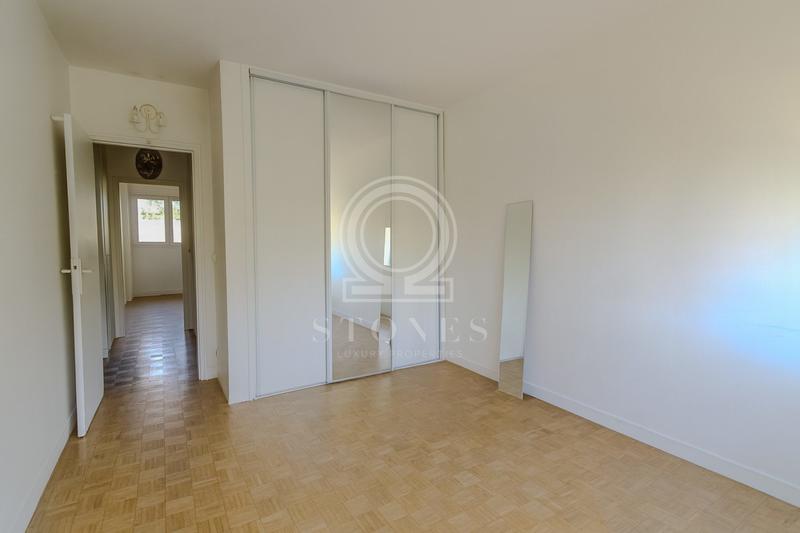 Appartement - 92 m² - 4 pièces