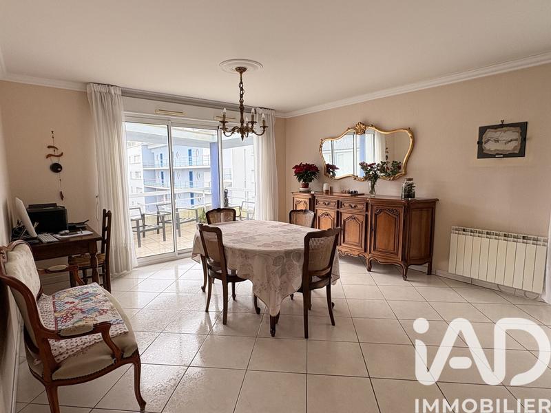 Appartement - 99 m² - 5 pièces