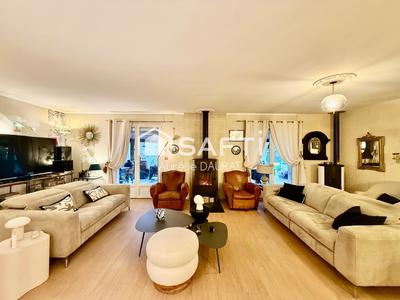 Maison - 144 m² - 4 pièces