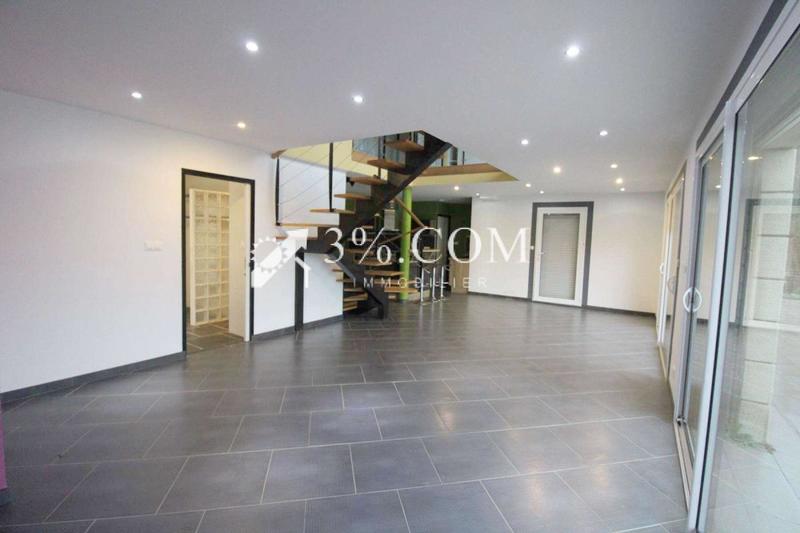 Maison - 162 m² - 6 pièces