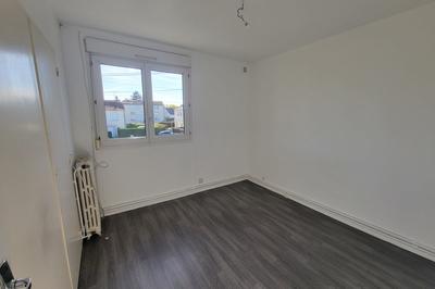 Maison - 82 m² - 5 pièces