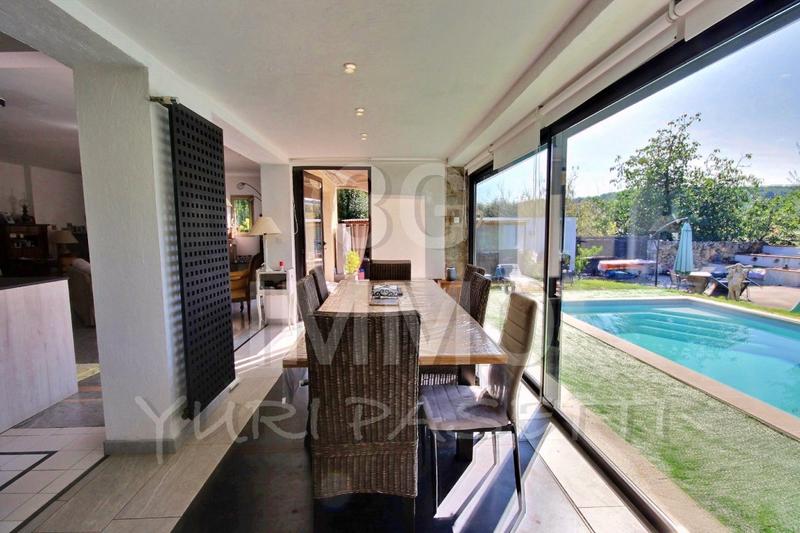 Maison - 147 m² - 5 pièces