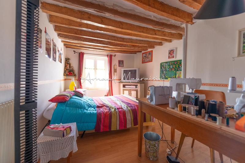 Maison - 275 m² - 7 pièces