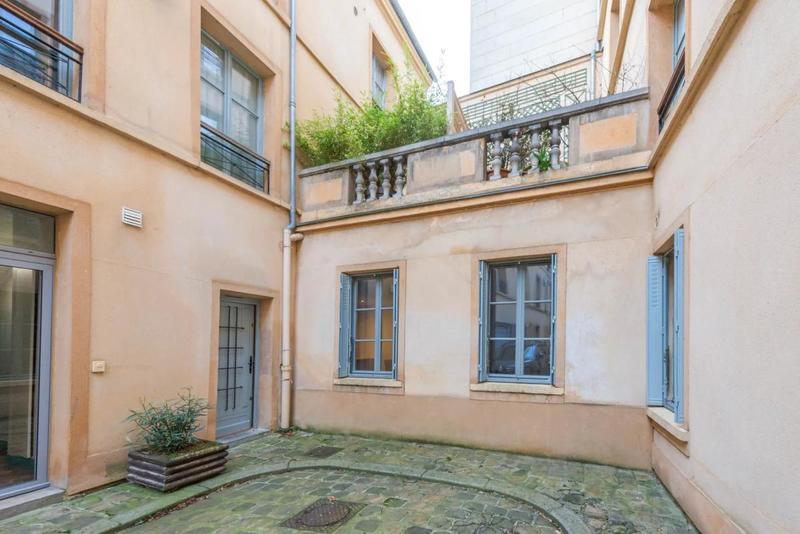 Appartement - 77 m² - 3 pièces