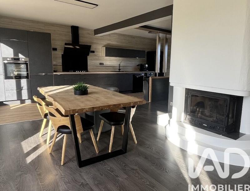 Maison - 123 m² - 5 pièces