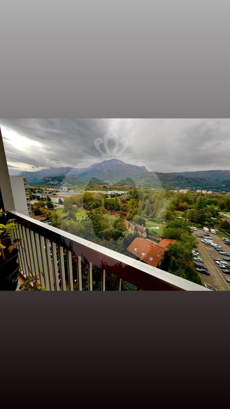 Appartement - 92 m² - 4 pièces