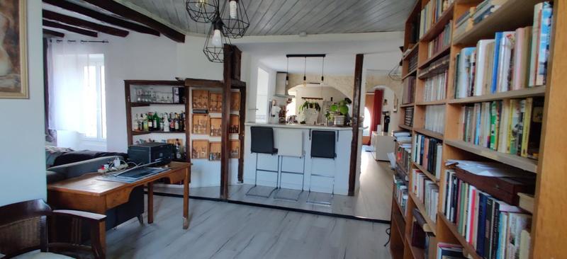 Maison - 167 m² - 6 pièces