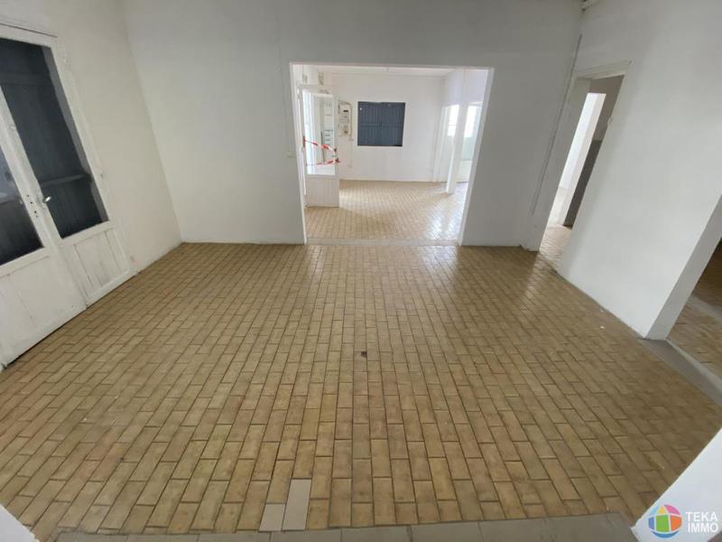 Local commercial - 68 m² - 4 pièces