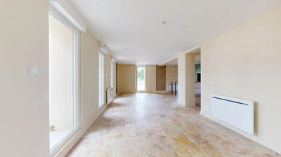 Appartement - 99 m² - 5 pièces