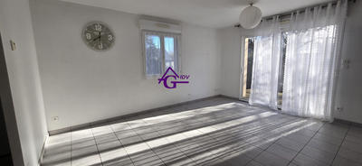 Maison traditionnelle - 80 m² - 4 pièces