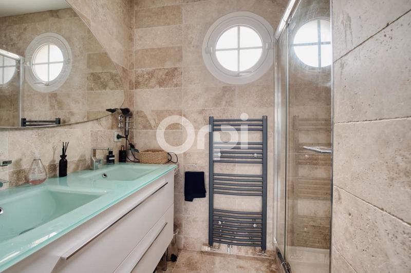 Villa - 159 m² - 6 pièces