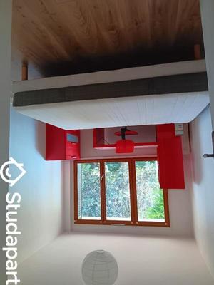 Chambre - 11 m² - 1 pièce