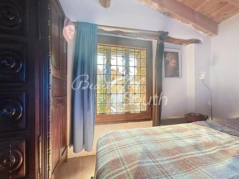 Maison - 200 m² - 7 pièces