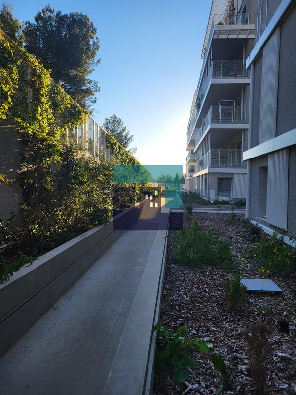 Appartement - 140 m² - 5 pièces