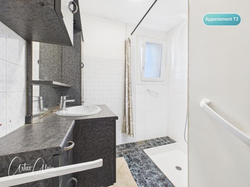 Immeuble - 320 m² - 11 pièces