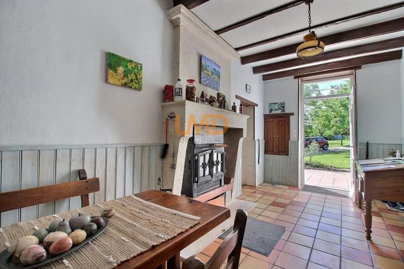 Maison - 244 m² - 7 pièces