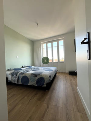 Appartement - 84 m² - 5 pièces