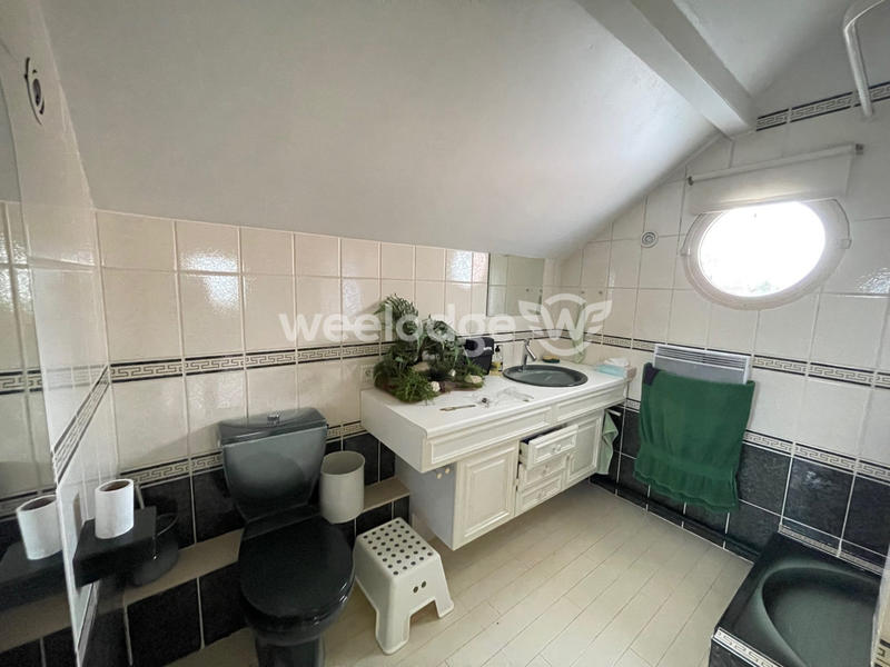 Maison ancienne - 139 m² - 8 pièces