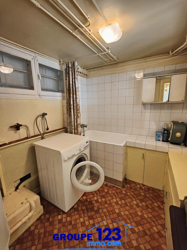 Maison - 83 m² - 5 pièces